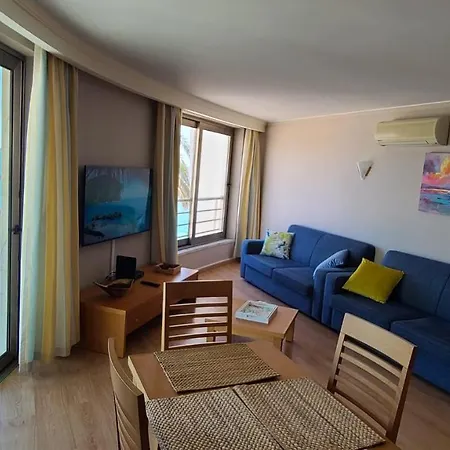 Apartment California Private Front