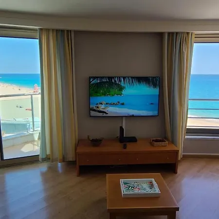 Apartment California Private Front