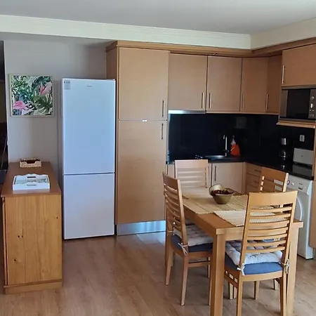 California Private Front Apartment